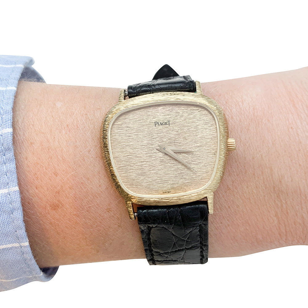 Vintage Piaget/Hermès watch, yellow gold.
