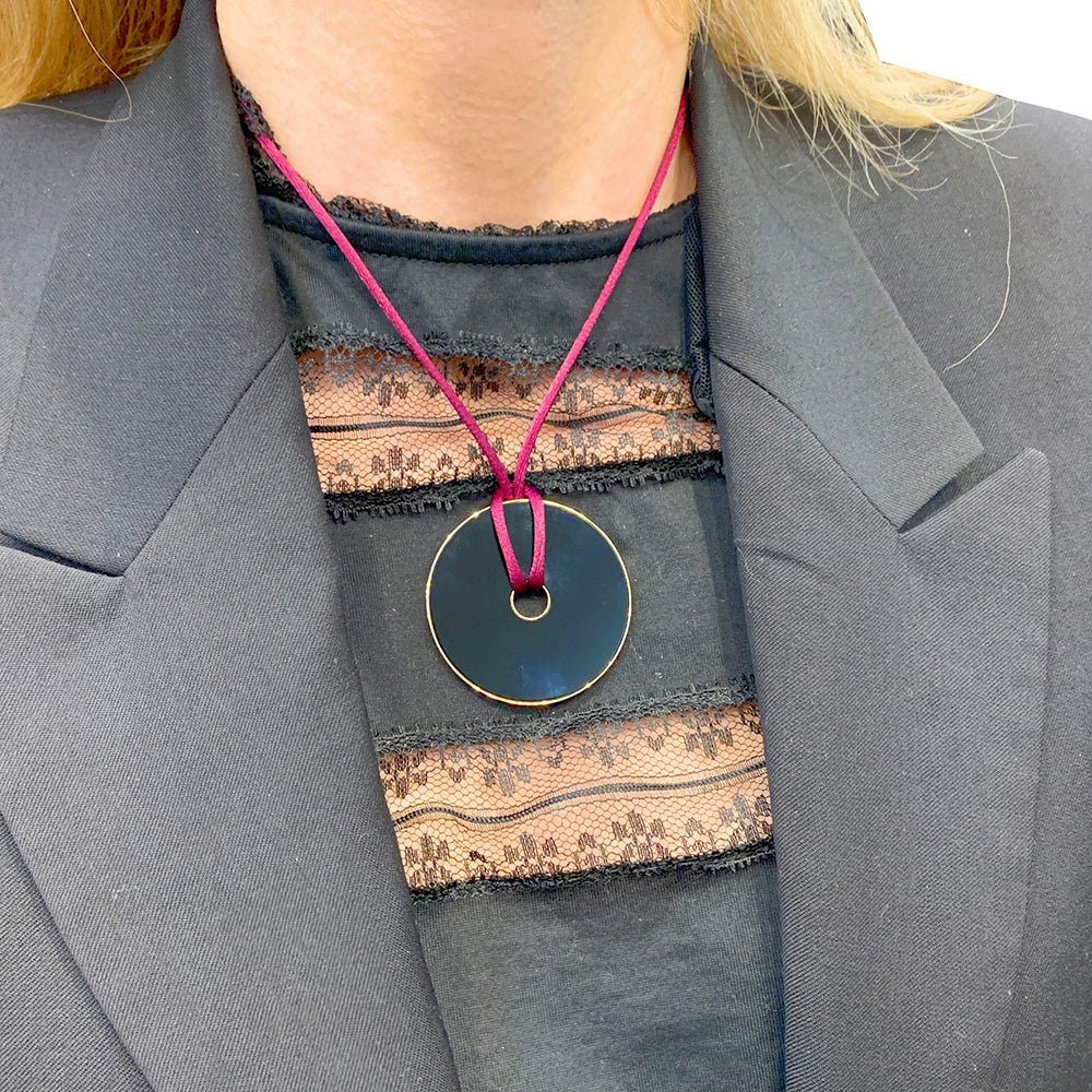 Dinh Van pendant, "Chinese Pi", yellow gold, onyx.