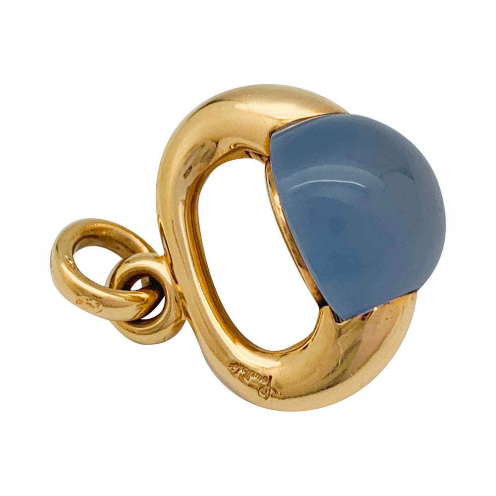 Pomellato pendant in rose gold and chalcedony, "Luna" collection.