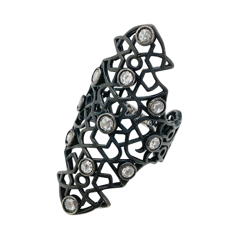 Bague Repossi "Maure" en or noirci et diamants.