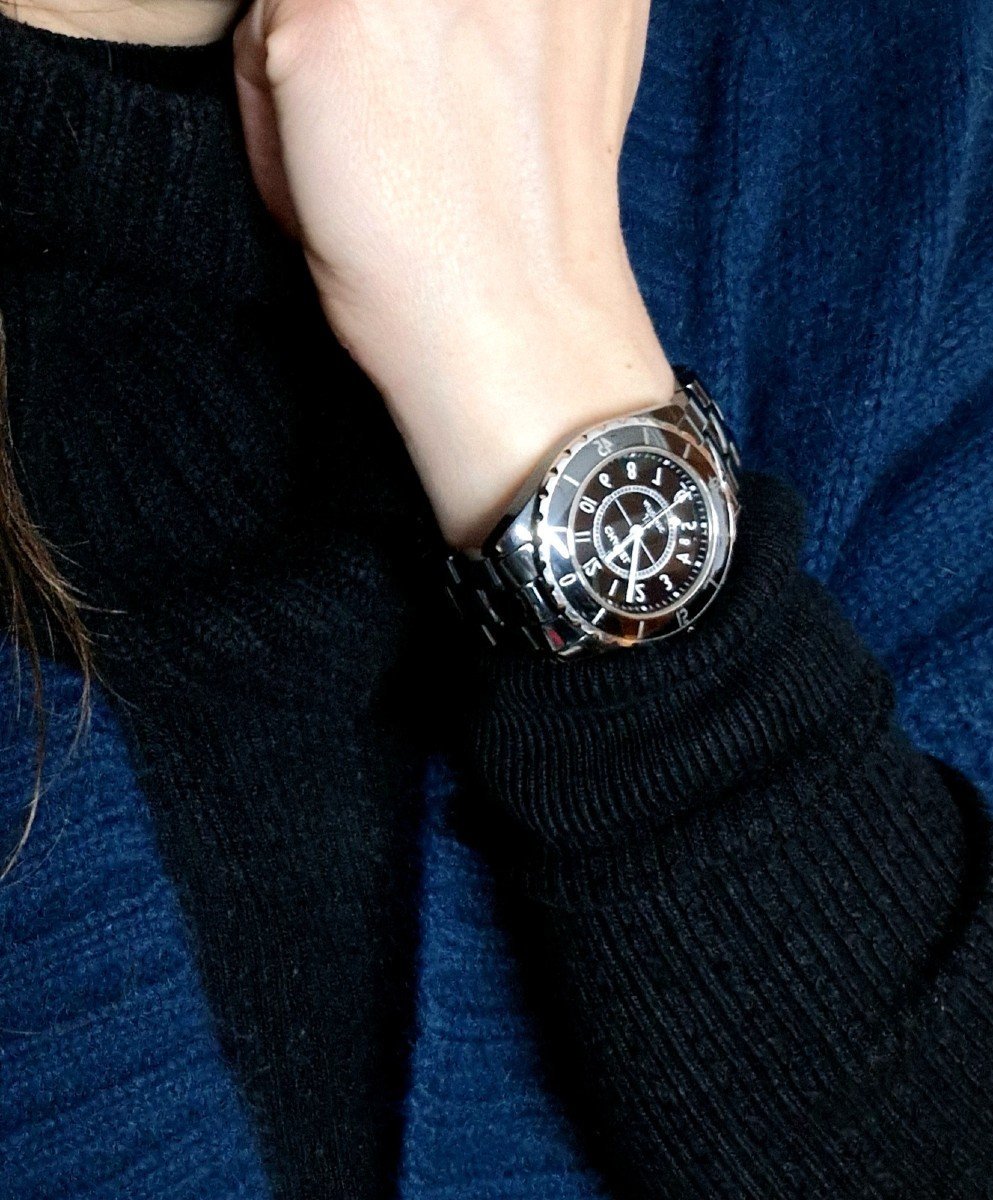 Chanel Montre J12 Céramique Noire - Maison Eloe