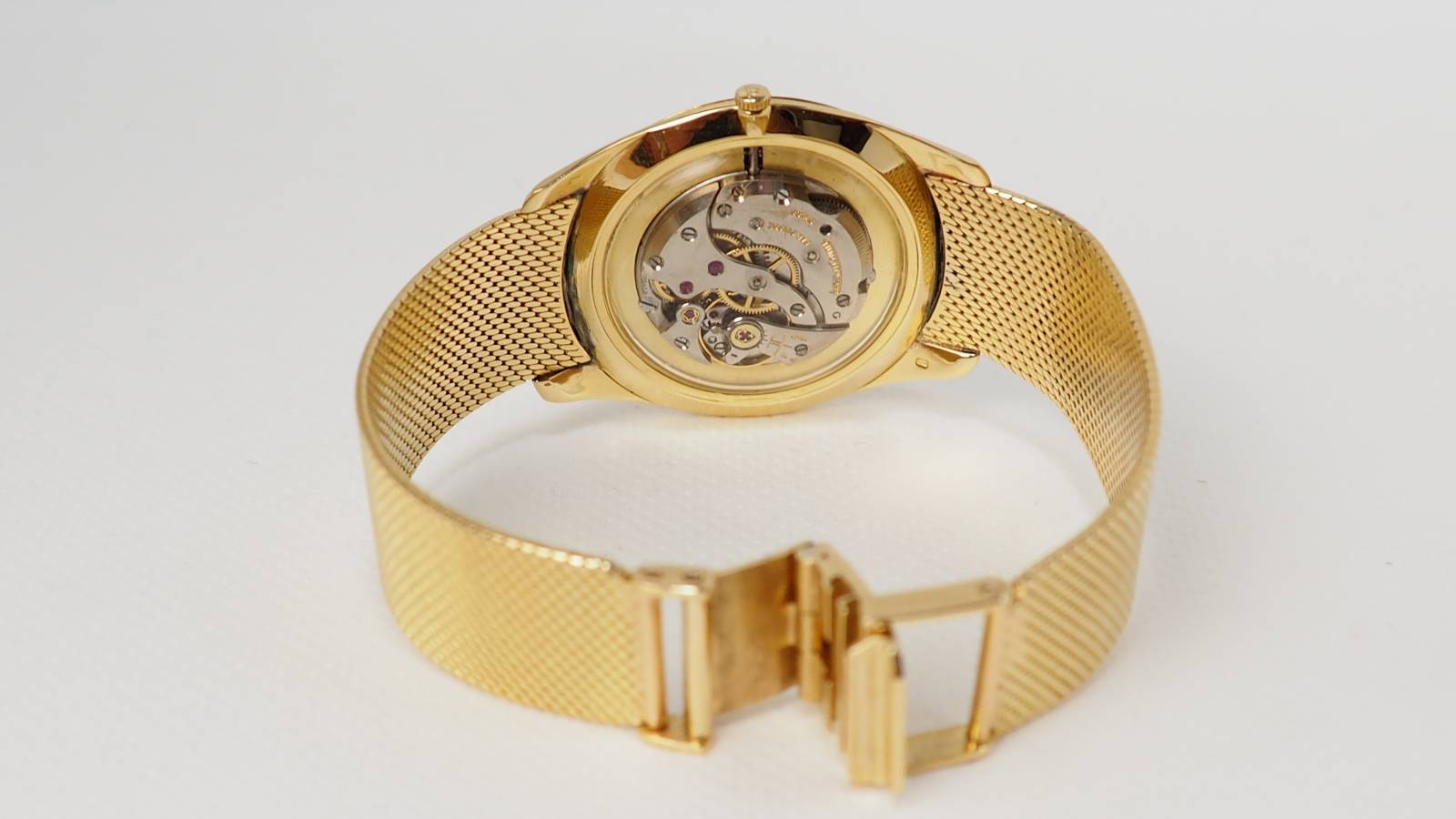 Montre Jaeger LeCoultre vintage en or sur or