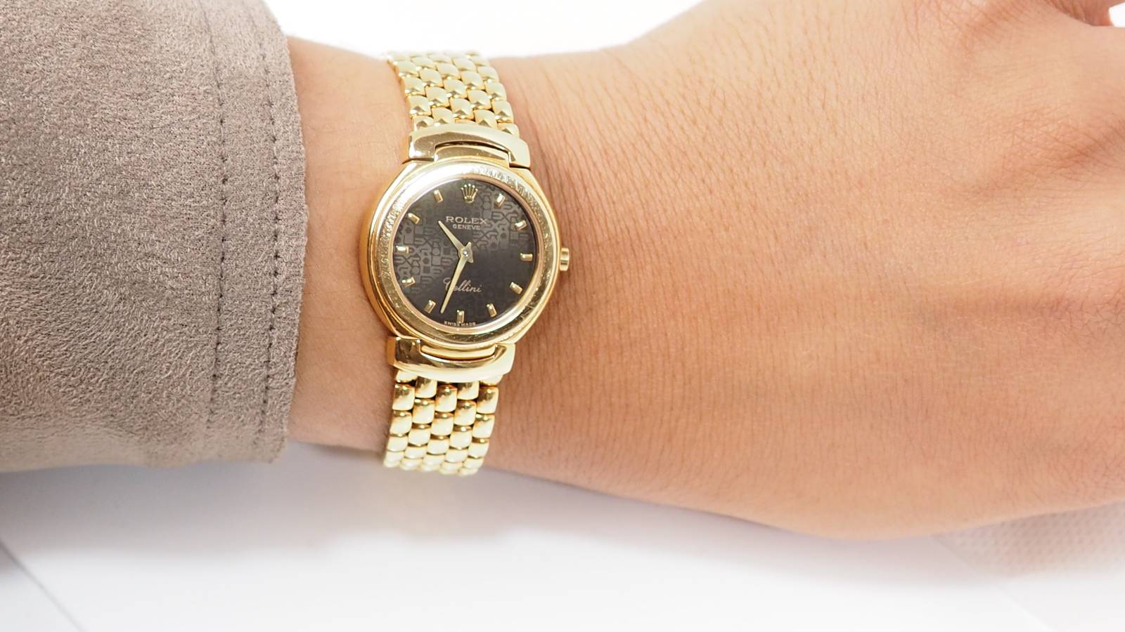 Rolex, Cellini vintage or jaune 18K, full set