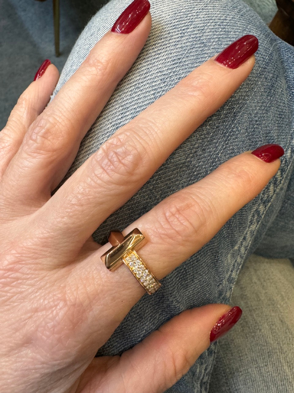Tiffany, "T1" Ring in Rose Gold and Diamonds