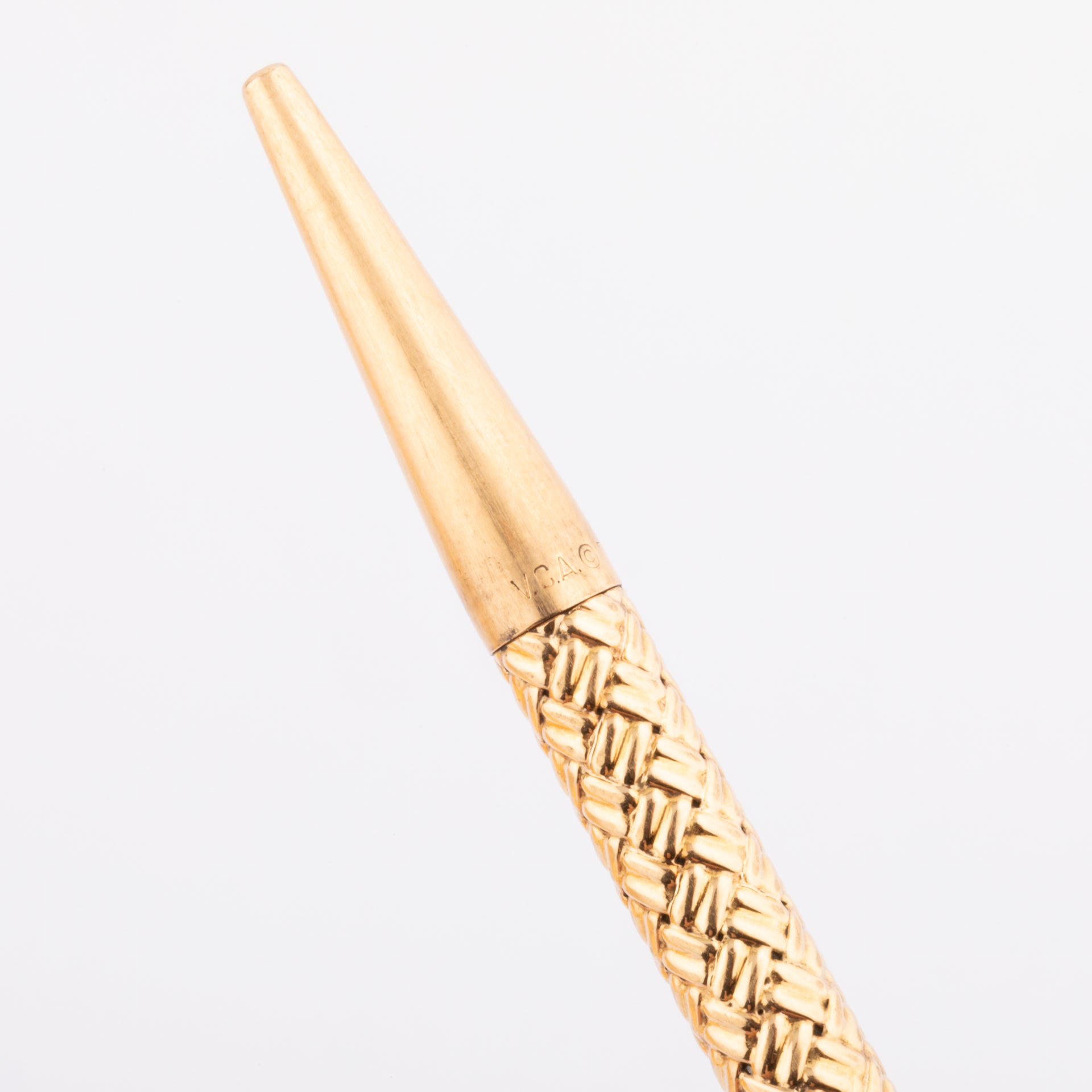 Notebook with yellow gold mechanical pencil signed Van Cleef & Arpels