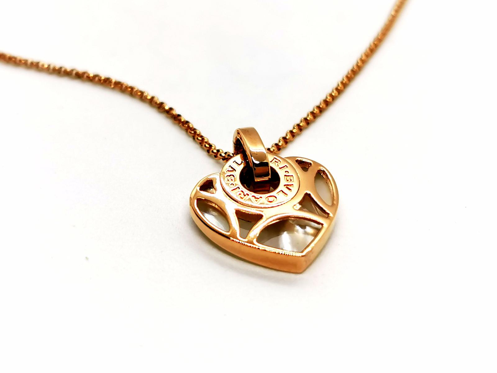 Bulgari Cuore Heart Necklace Rose gold Mother-of-pearl