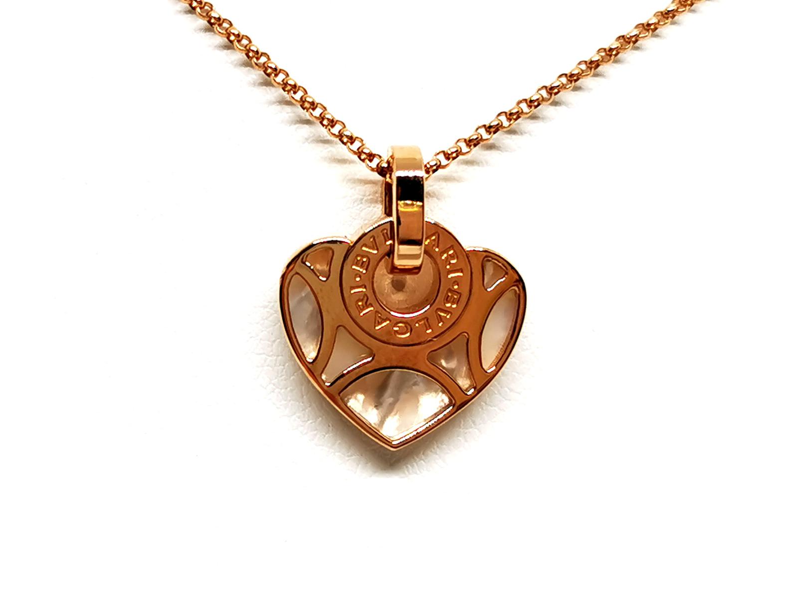 Bulgari Cuore Heart Necklace Rose gold Mother-of-pearl