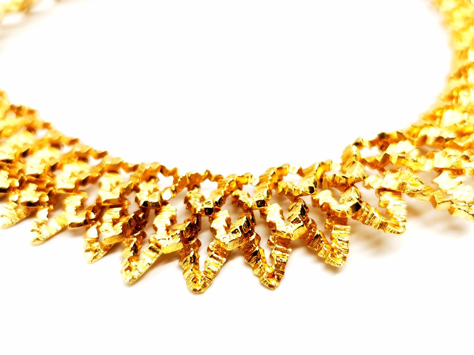 Chaumet Vintage Necklace Yellow Gold