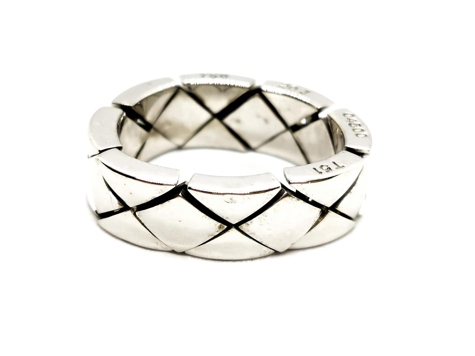 Chanel Coco Crush Ring White Gold