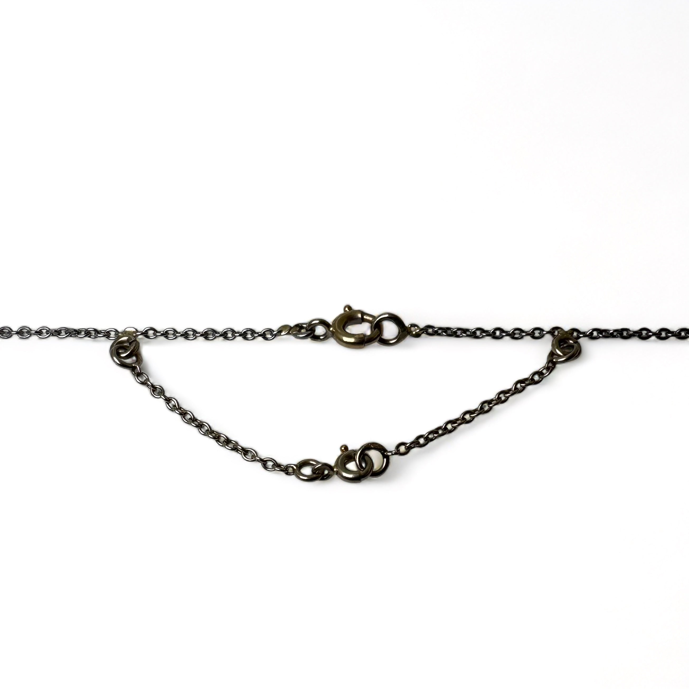 Collier ruban en platine et diamants