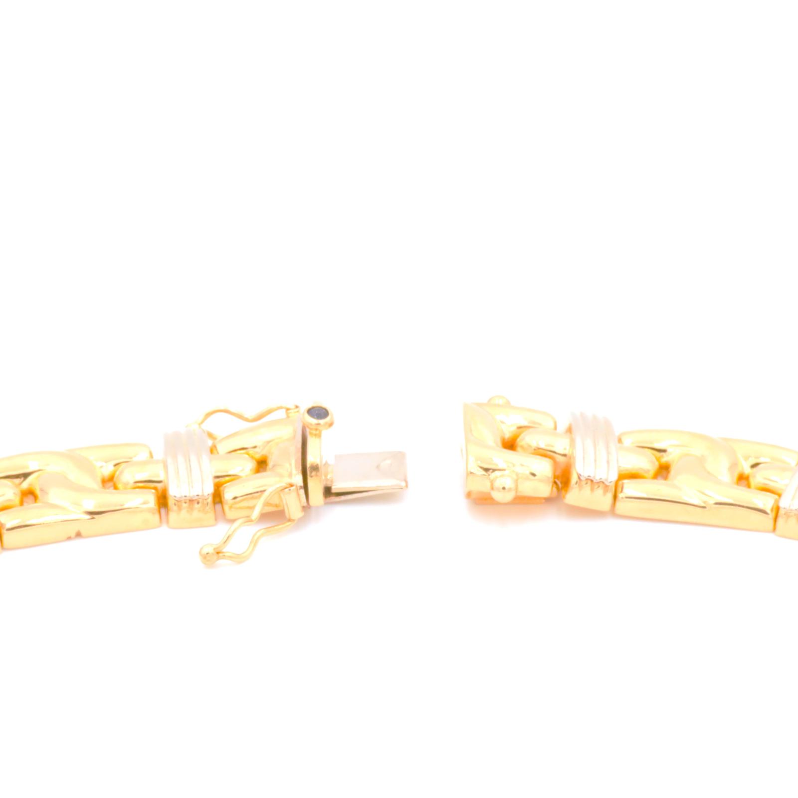 Caplain Yellow Gold Sapphire Necklace