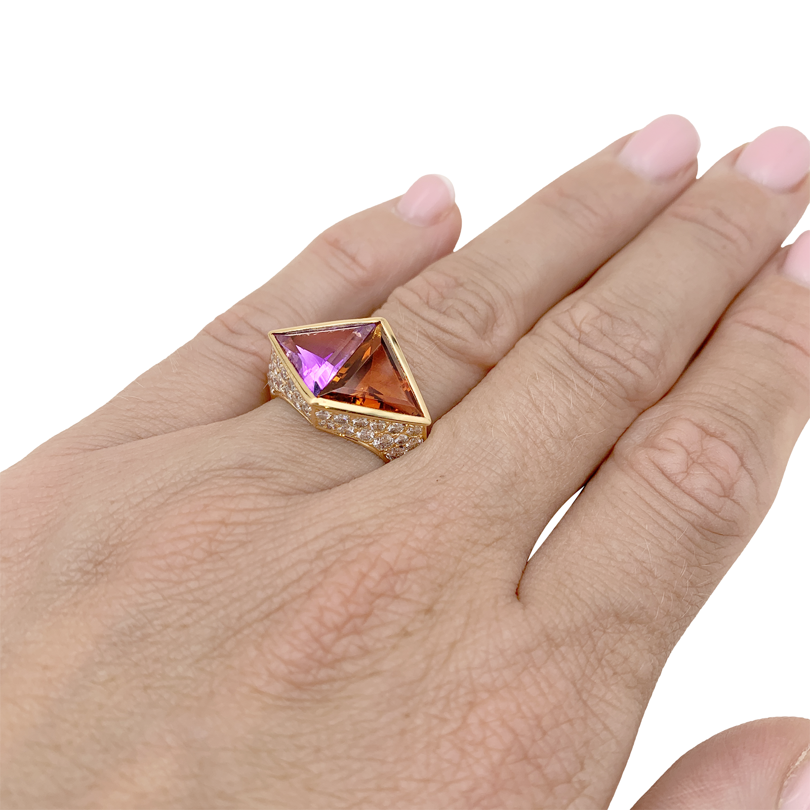 Bague O.J. Perrin, or jaune, citrine, améthyste et diamants.