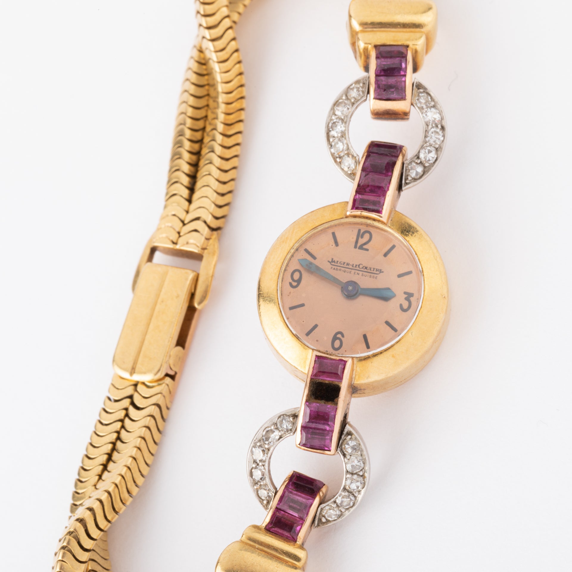 Montre Jaeger-Lecoultre années 40 en or.