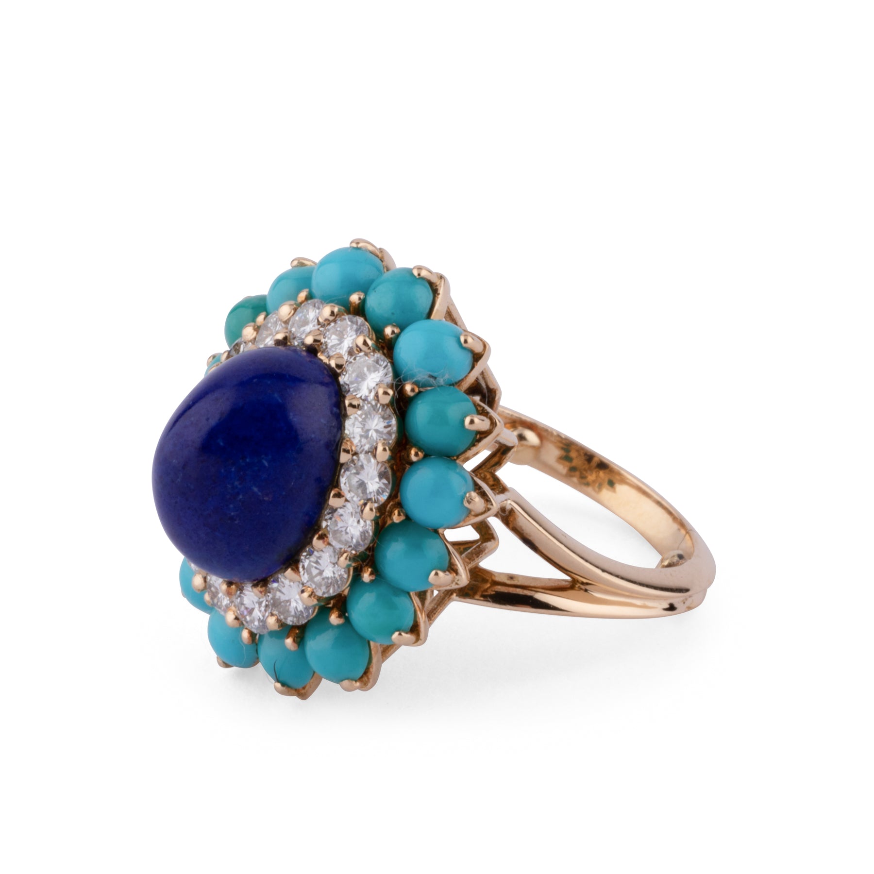 Yellow gold cocktail ring from Boucheron