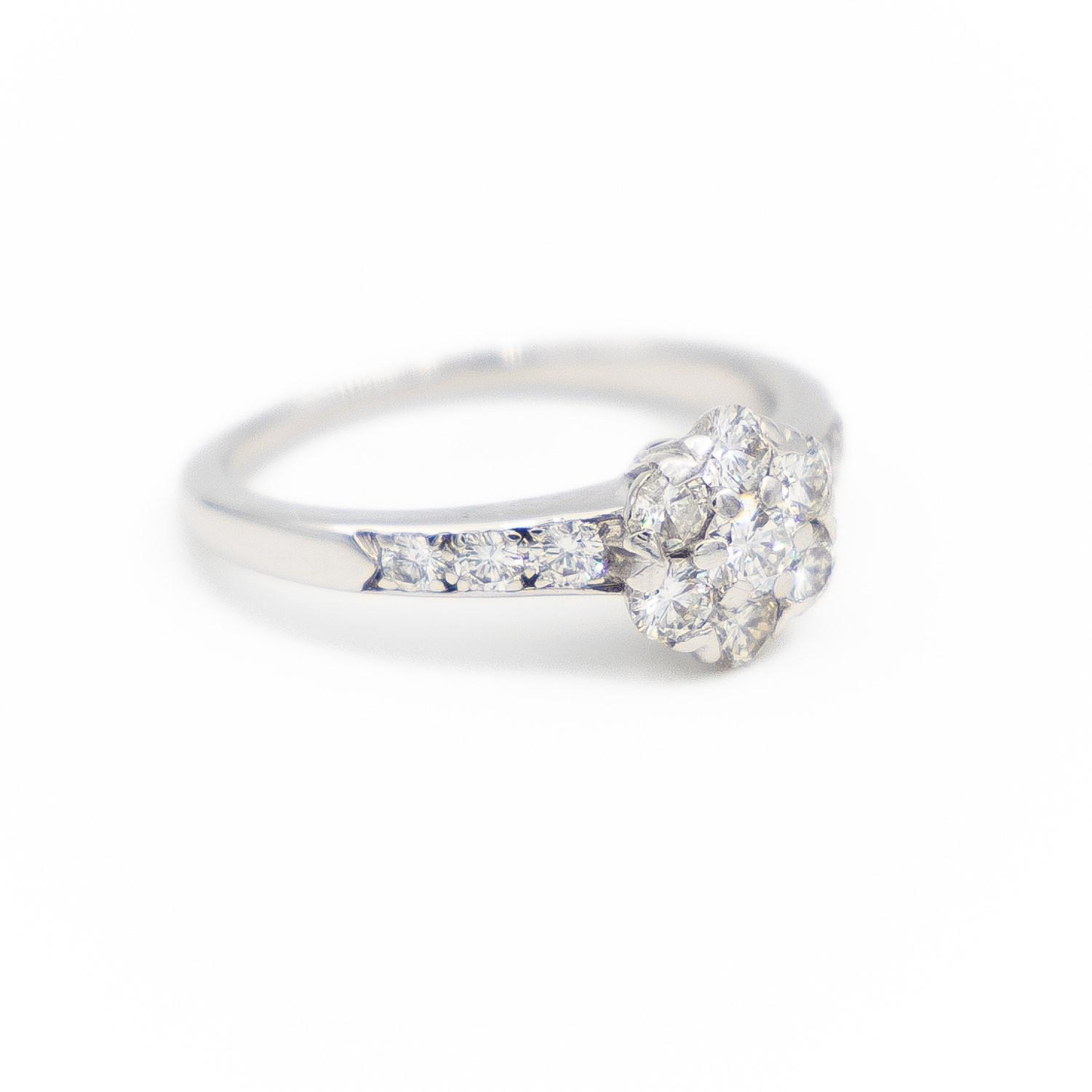 Van Cleef &amp; Arpels Fleurette Ring White Gold Diamond
