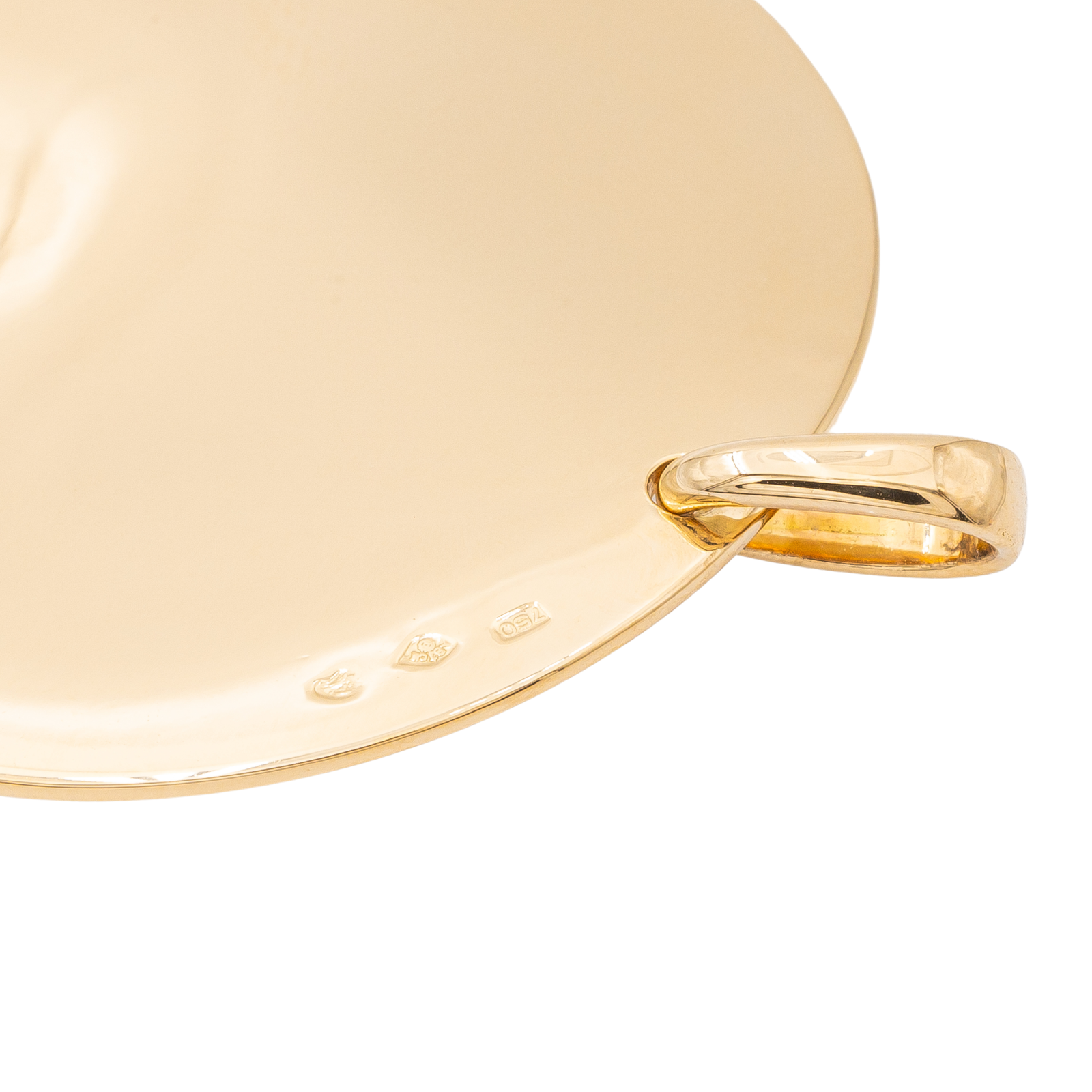 Arthus Bertrand Yellow Gold Pendant