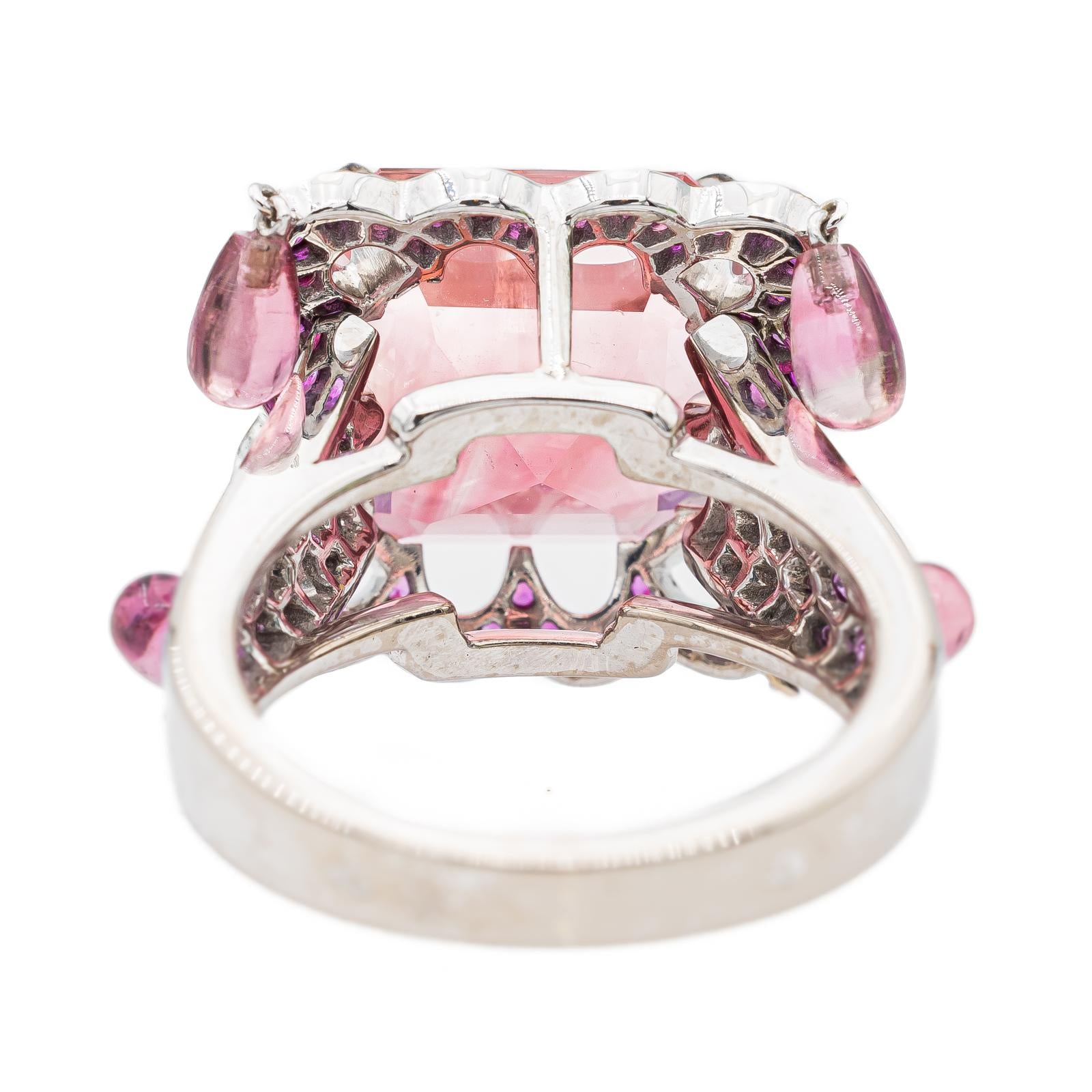 Boucheron Cocktail Ring White Gold Tourmaline