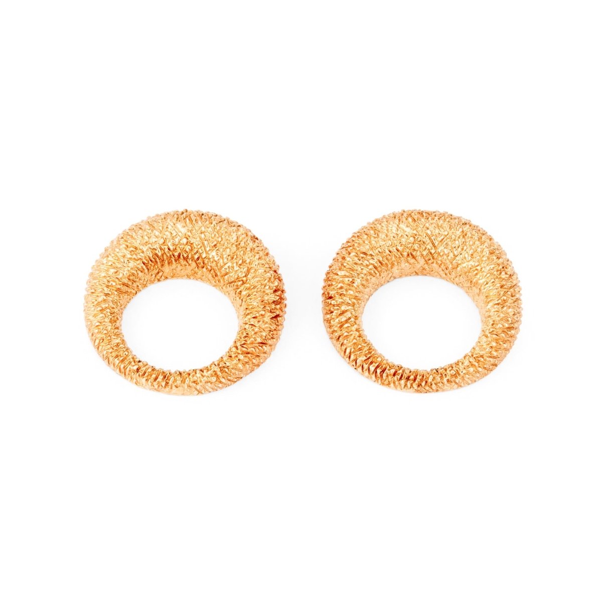 Boucles d'oreilles de la maison Van Cleef & Arpel en or jaune et diamants - Maison Eloe