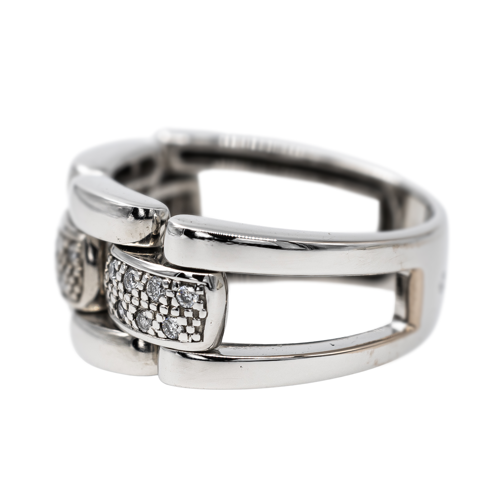 Guy Laroche Yellow Gold Diamond Ring
