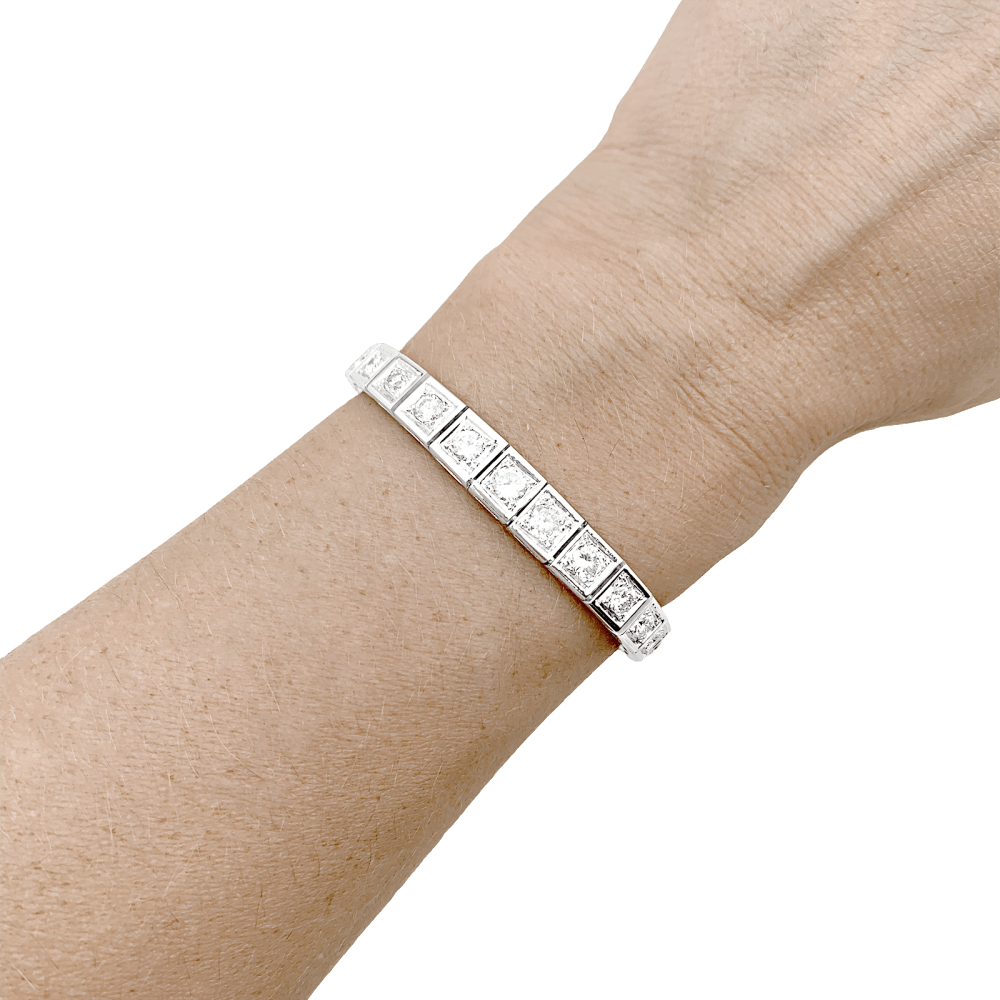 Bracelet ligne en or blanc, 4 carats de diamants.
