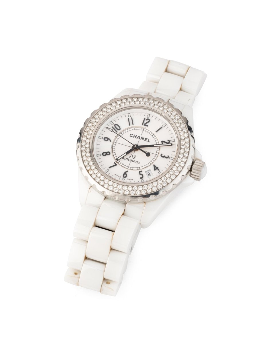 Montre Chanel J12 lunette Diamants Céramique Blanche - Maison Eloe