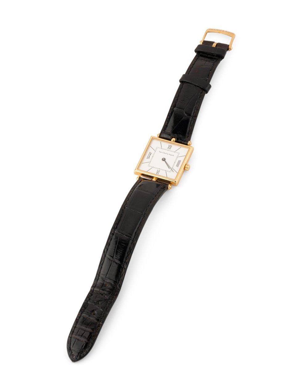 Montre Van Cleef & Arpels Vintage Or sur Cuir - Maison Eloe