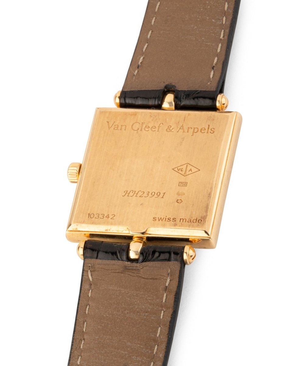 Montre Van Cleef & Arpels Vintage Or sur Cuir - Maison Eloe