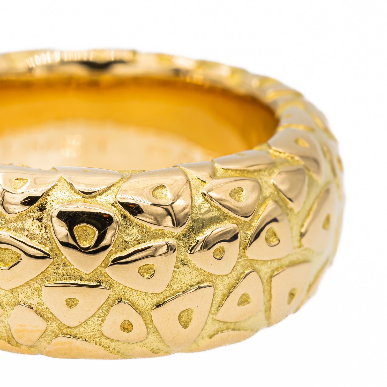 Chaumet Yellow Gold Ring