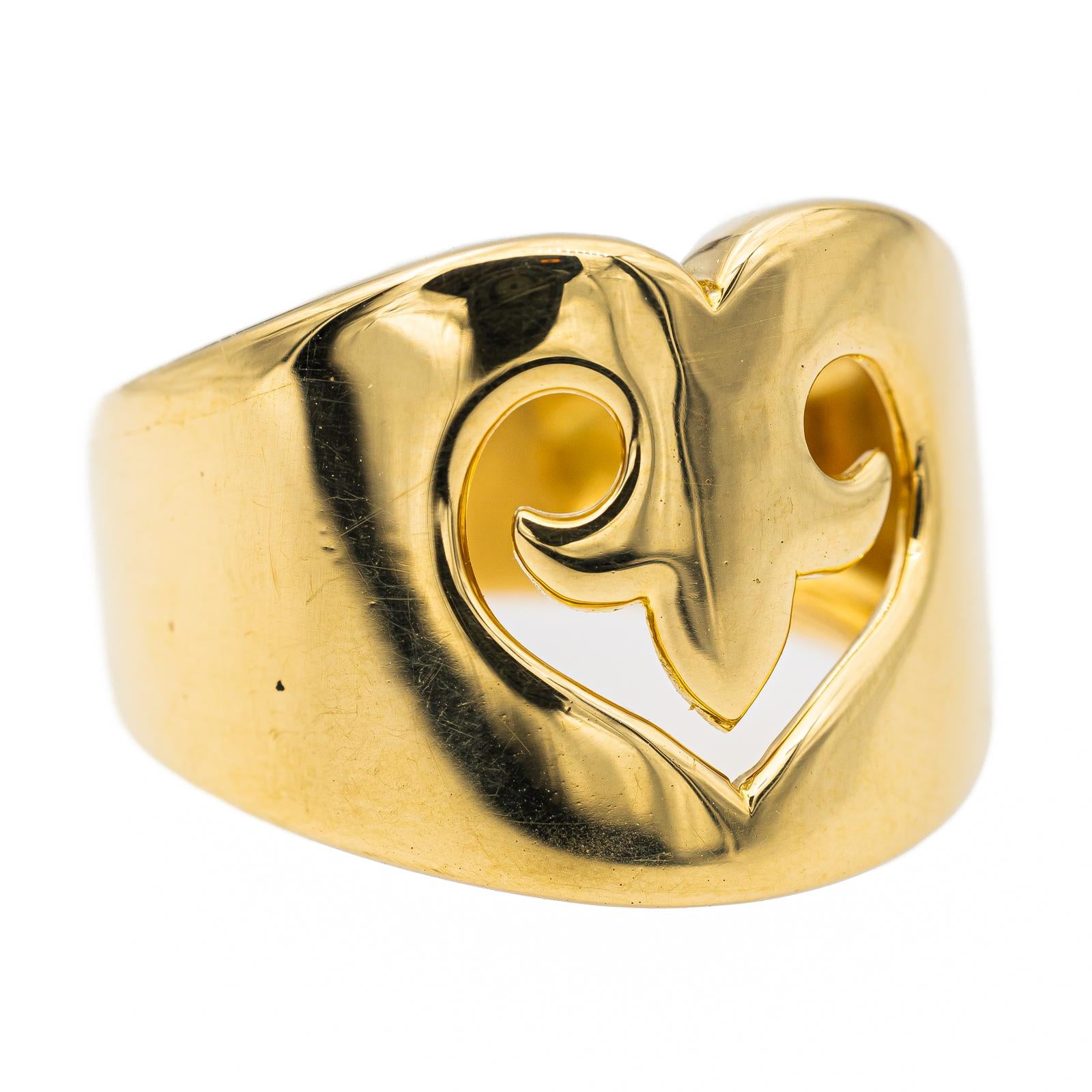 OJ Perrin Legend Heart Cocktail Ring Yellow Gold