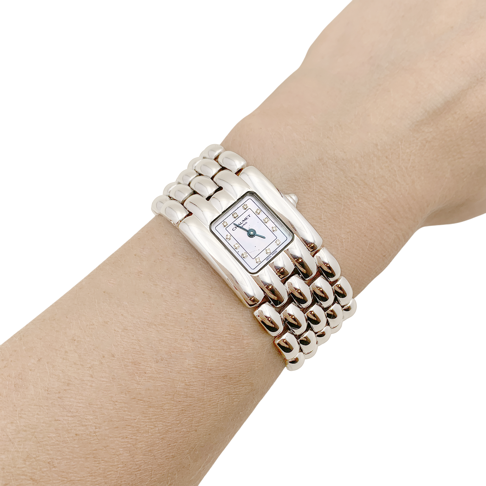 Montre Chaumet modèle "Khésis" en acier, nacre.