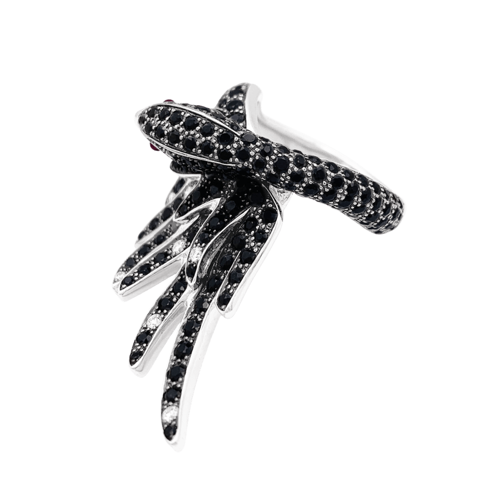 Bague Boucheron, "Animaux de Collection : "Cypris, le Cygne", or blanc, saphirs, diamants, rubis.