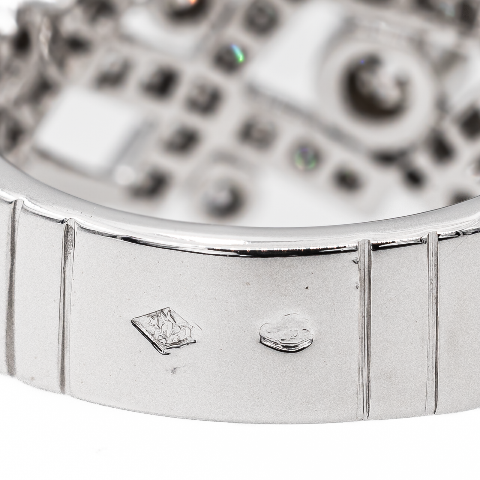 Chanel Bague Cristaux glacés Or blanc Diamant