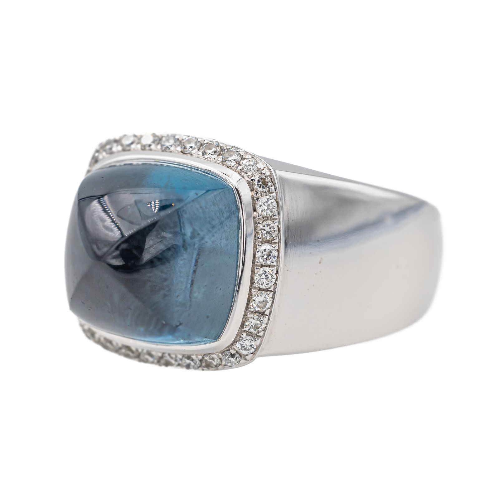 Fred Sugarloaf Ring White Gold Topaz