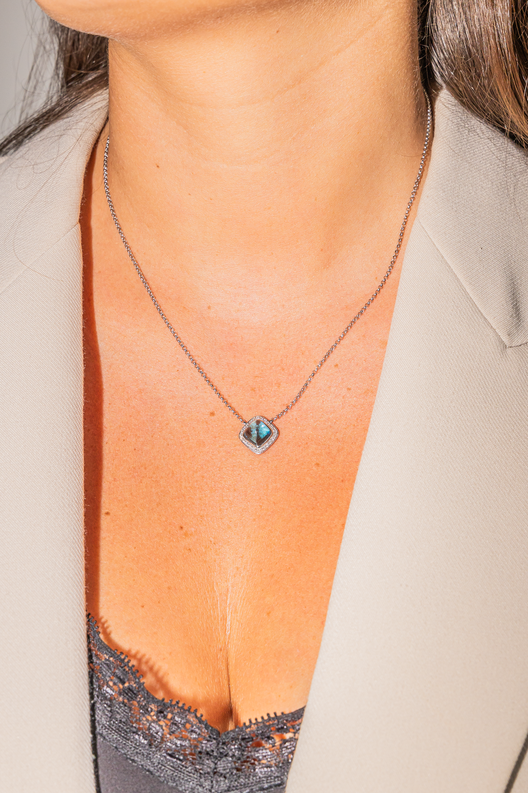 Fred Sugarloaf Necklace White Gold Topaz