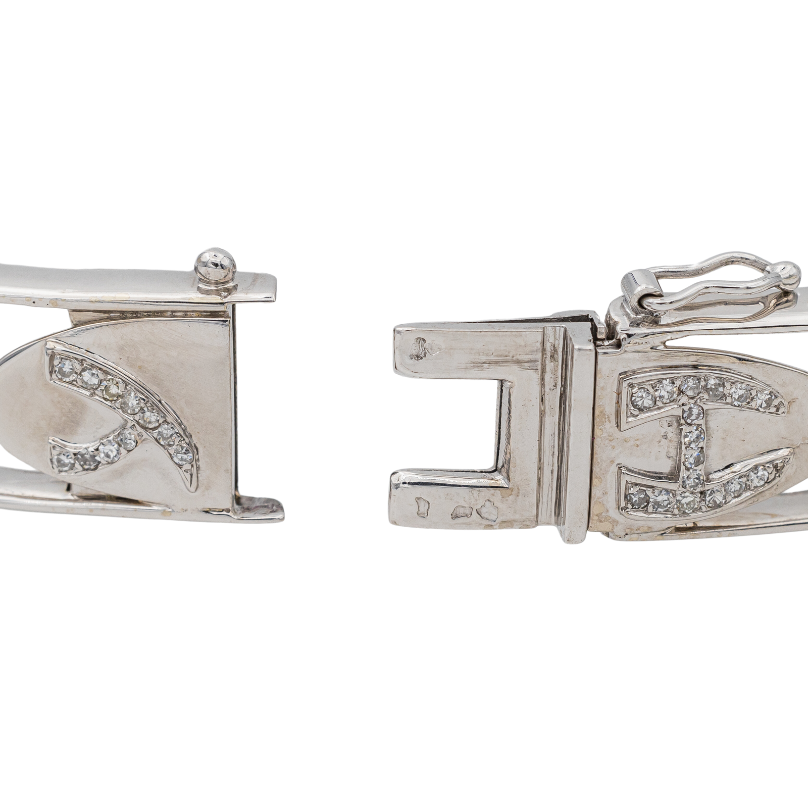 Jean vendôme Bracelet  Or blanc, Platine Saphir, Emeraude, Rubis