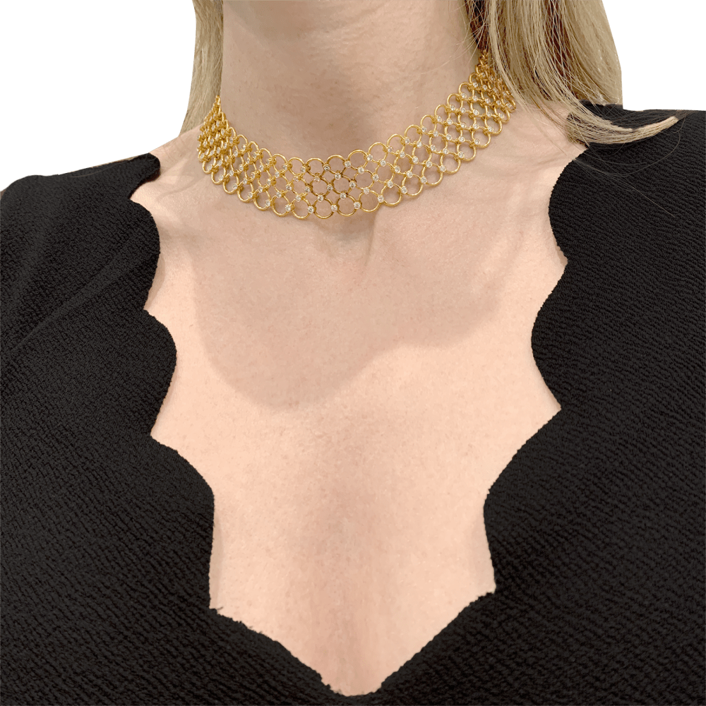 Collier Tiffany & Co, or jaune et diamants.
