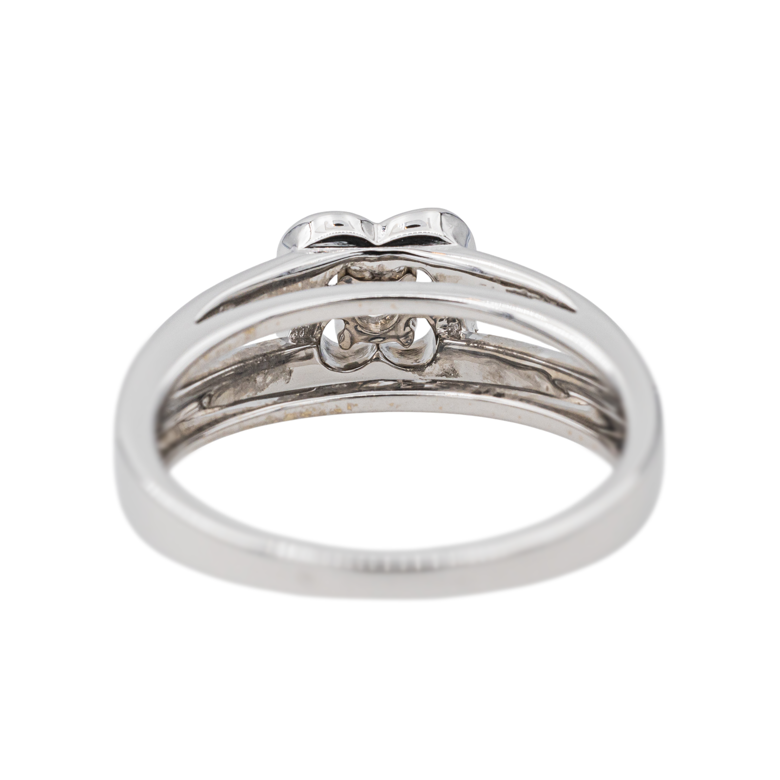 Mauboussin Chance of Love Ring White Gold Diamonds