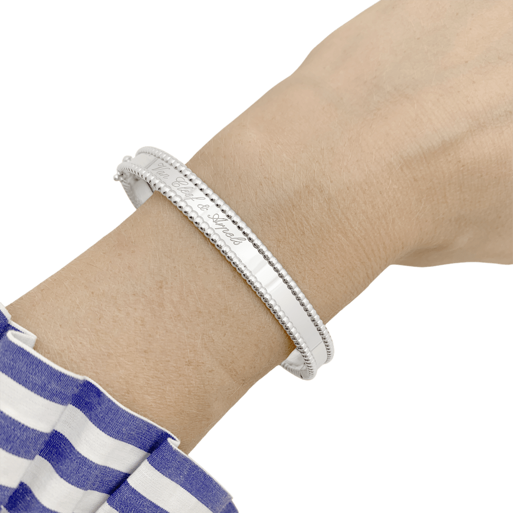 Bracelet Van Cleef & Arpels, "Perlée Signature", or blanc.