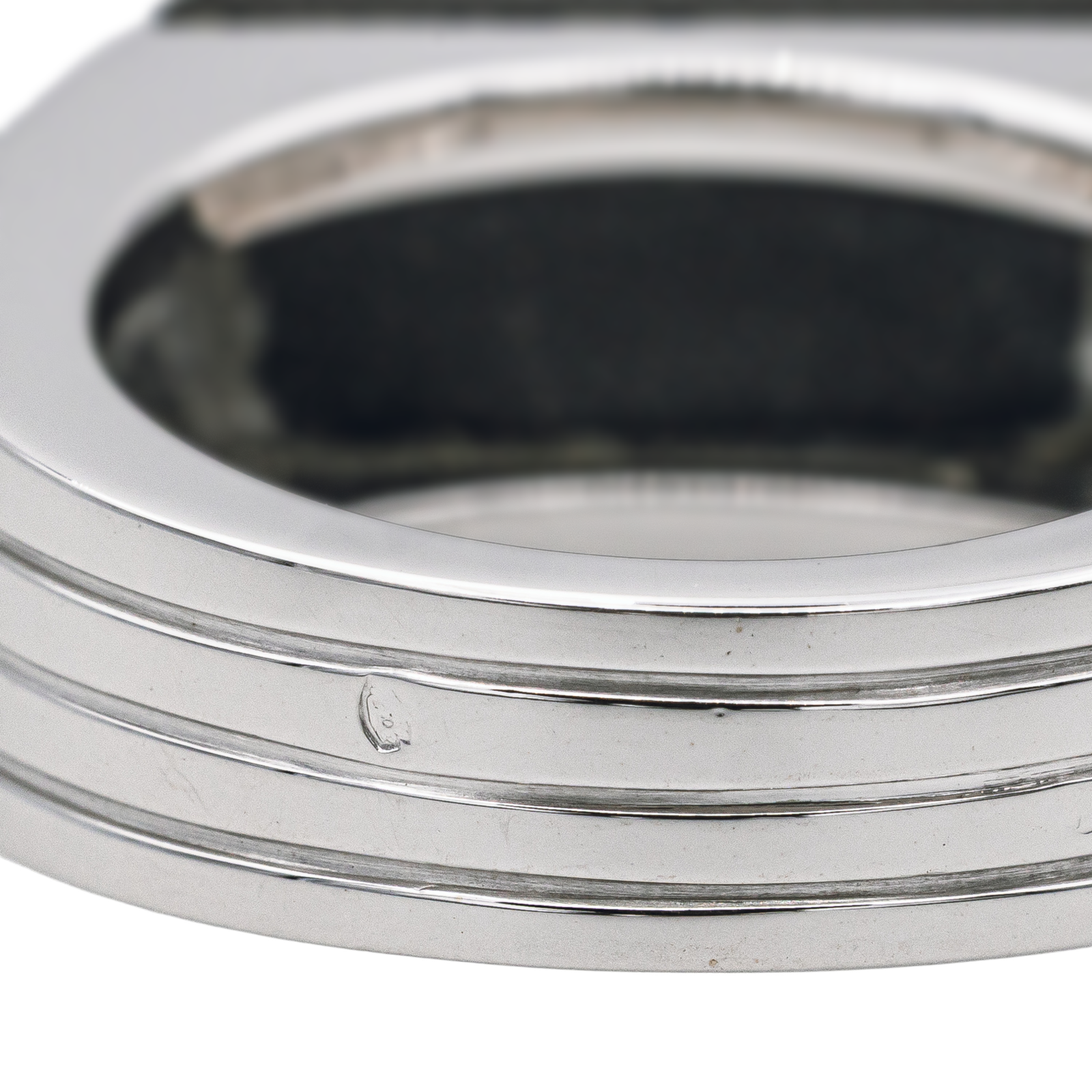 Boucheron Bague Godron Or blanc Onyx