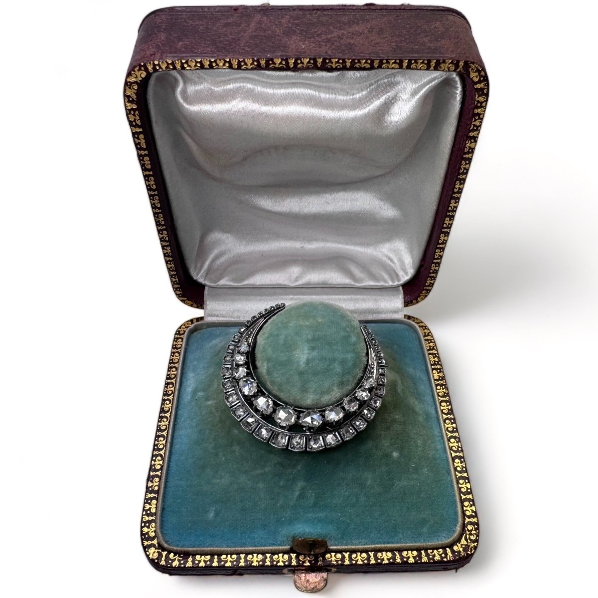 Broche « Croissant » en or et argent sertie de diamants. - Maison Eloe