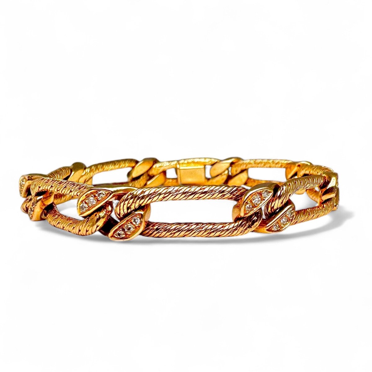 Georges LENFANT. Bracelet en or jaune pavé de diamants. - Maison Eloe