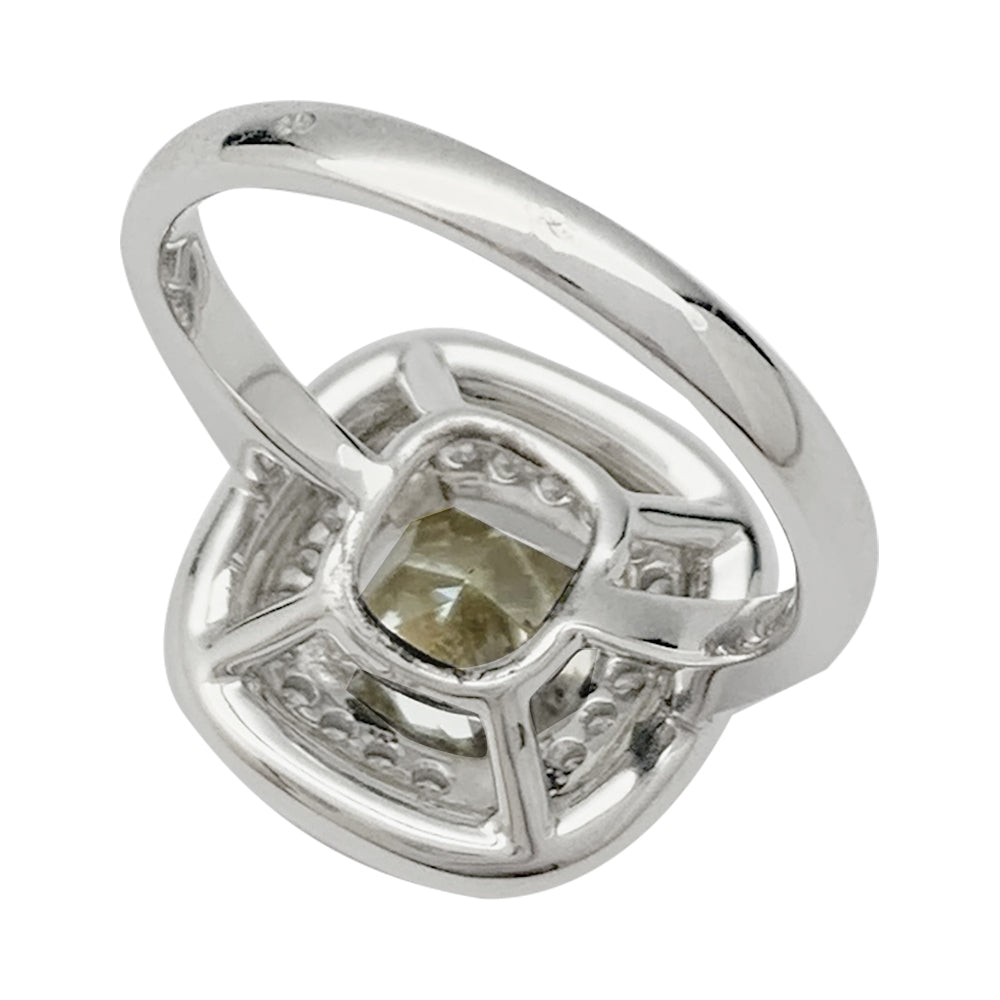 Bague or blanc, diamants et d'un diamant jaune de 2 carats
