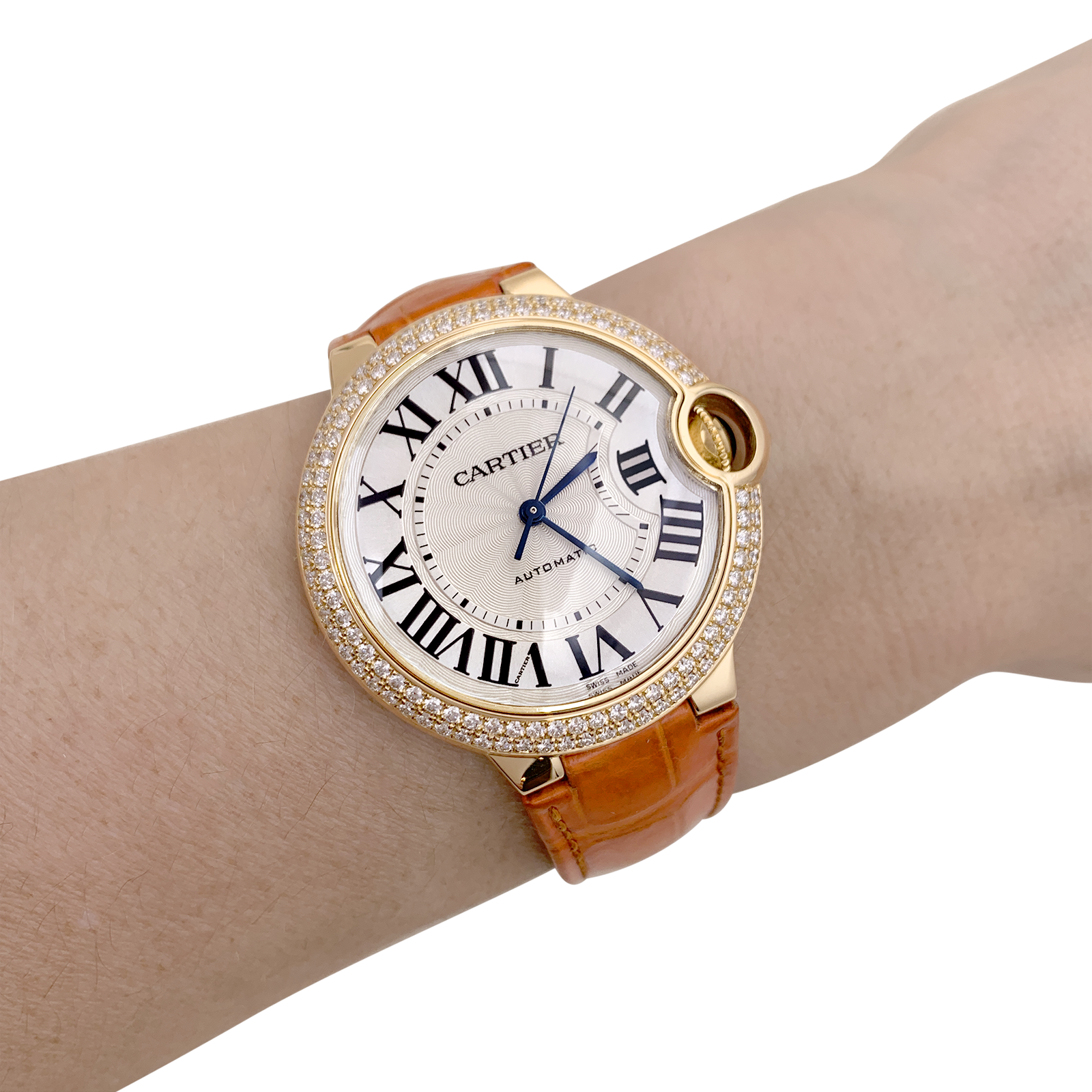 Montre Cartier "Ballon Bleu" or jaune, diamants, cuir.