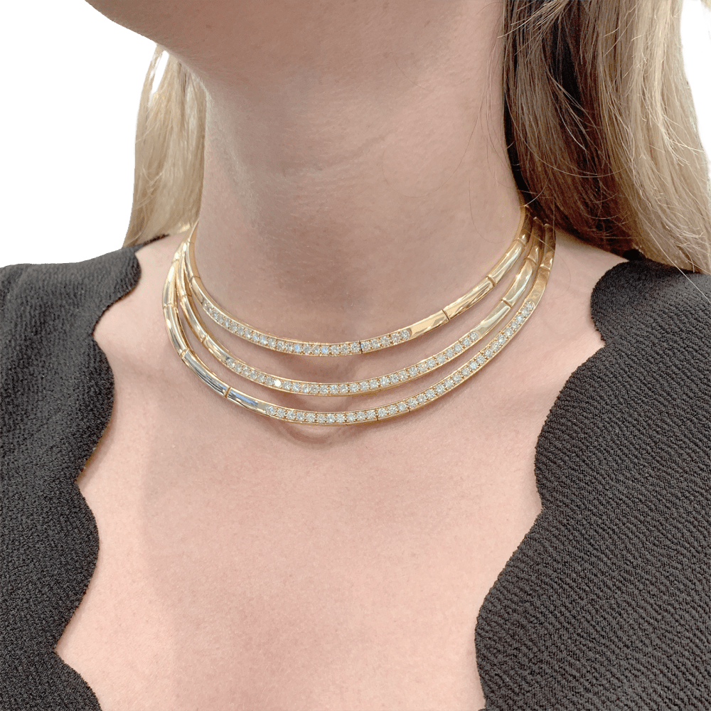Collier Van Cleef & Arpels, or jaune et diamants.