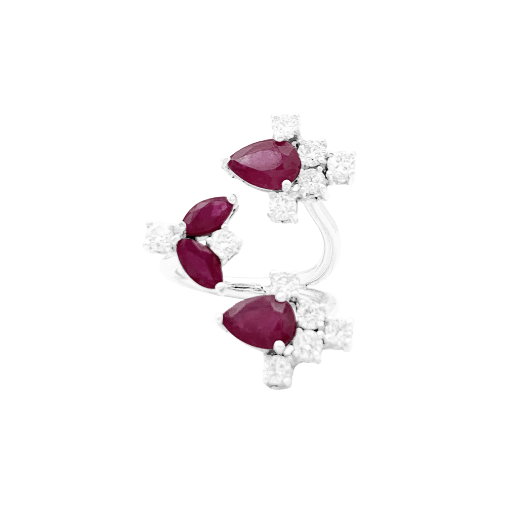Bague ouverte, or blanc, rubis et diamants.