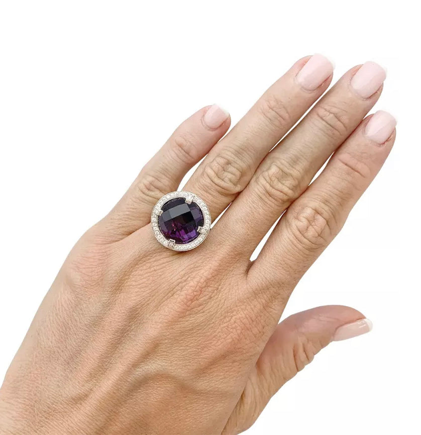 Chaumet ring, "Catch me...if you love me", white gold, amethyst, diamonds.
