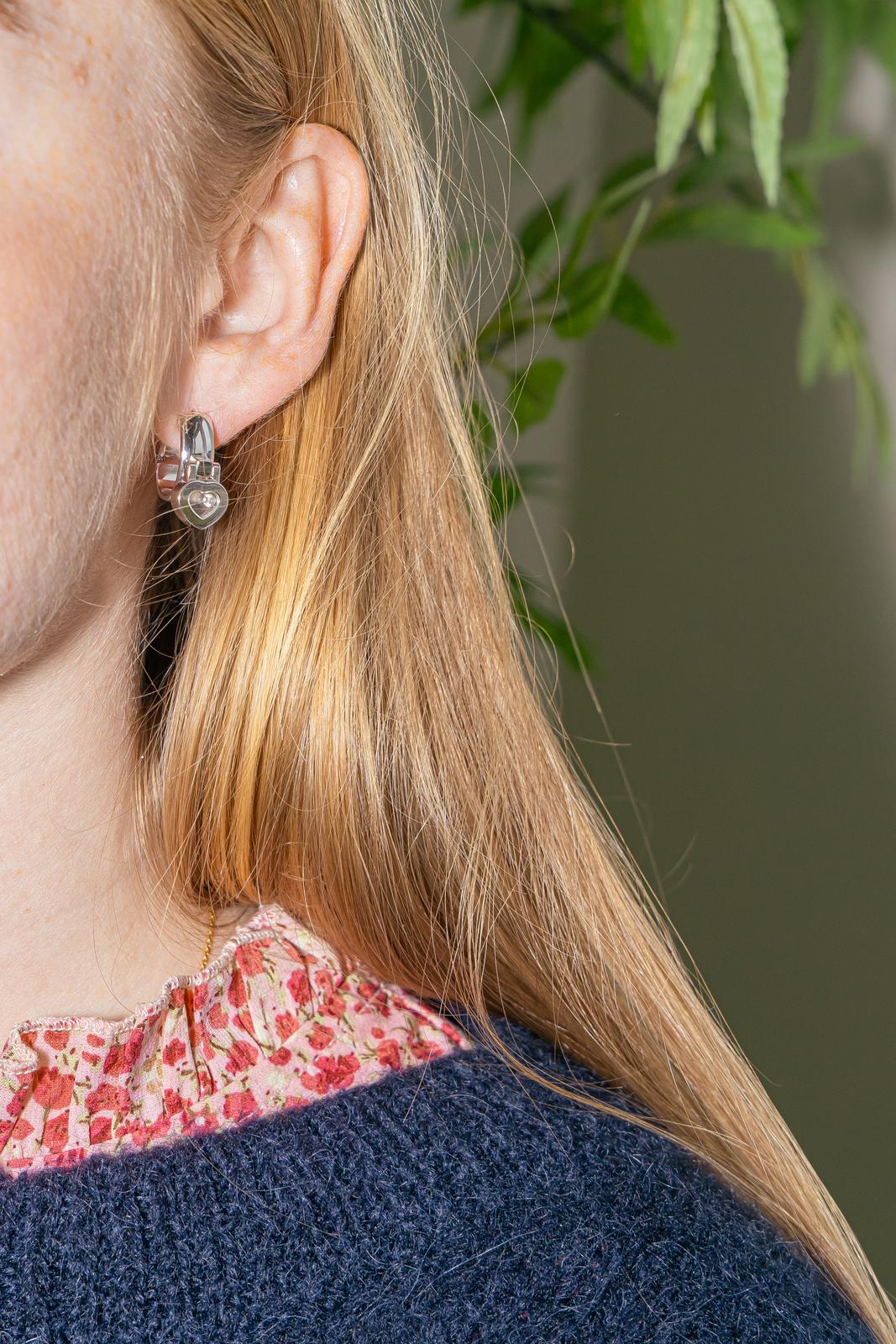 Chopard Boucles d'oreilles Happy Diamond  Or blanc Diamant