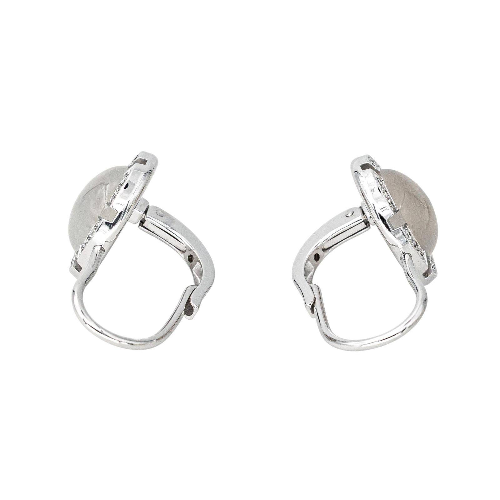 Chaumet Boucles d'oreilles Dormeuses Class One Croisière Or blanc Pierre de lune