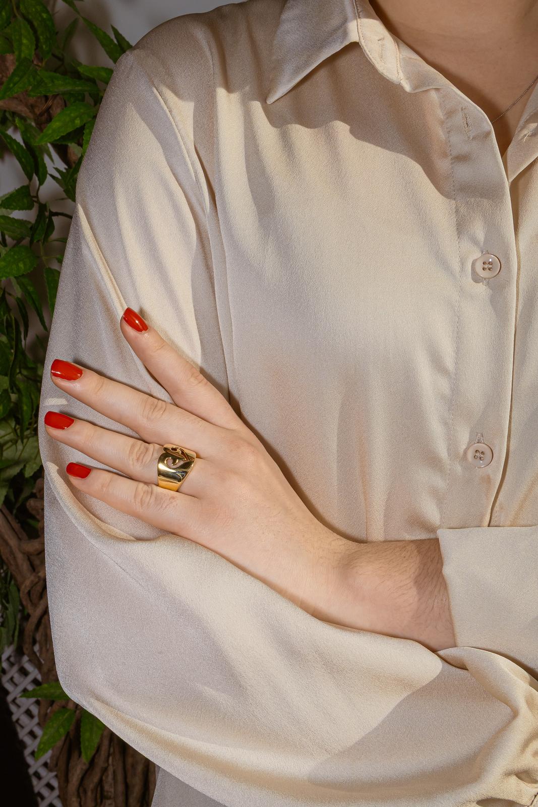 O.J. Perrin Bague Cocktail Cœur Légende Or jaune