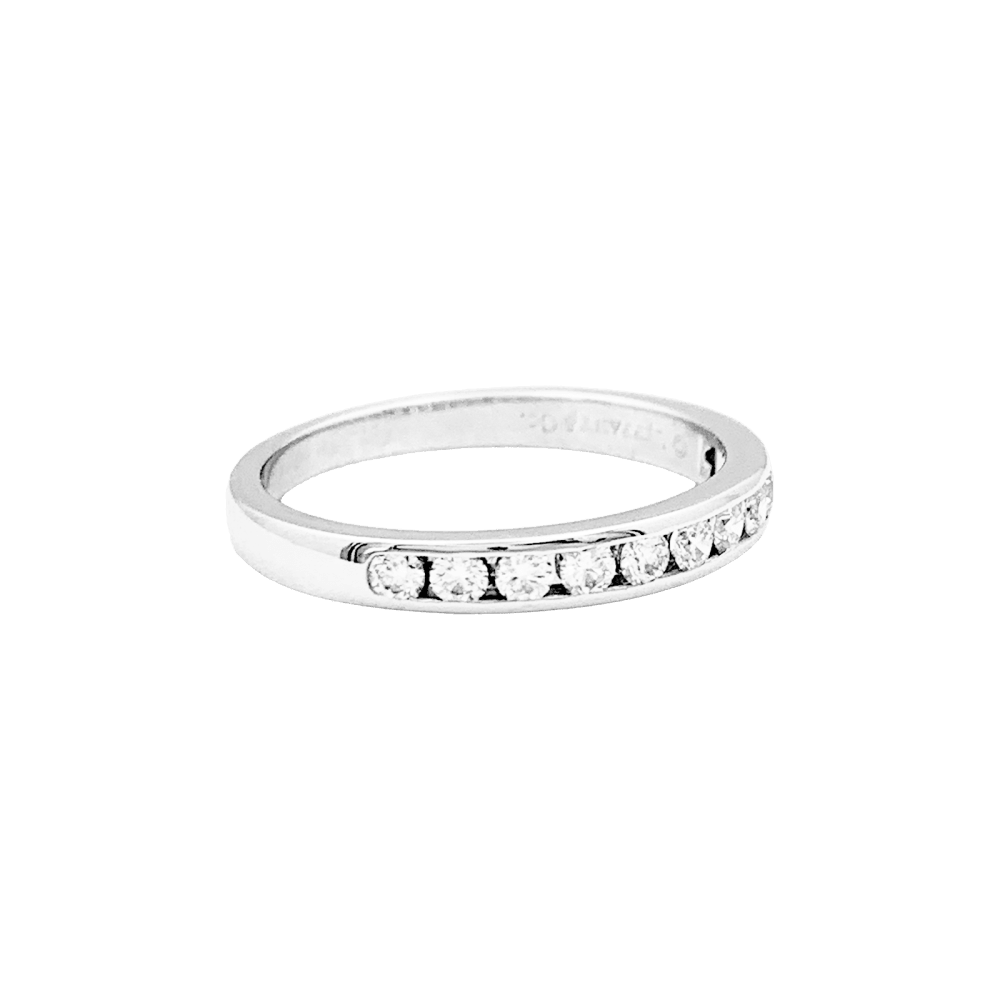 Bague alliance Tiffany & Co.,"Setting", platine et diamants.